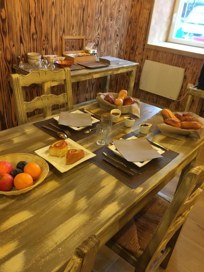 Chambre D'Hote Medieval Du Vieux Bourg Chailloue Екстериор снимка